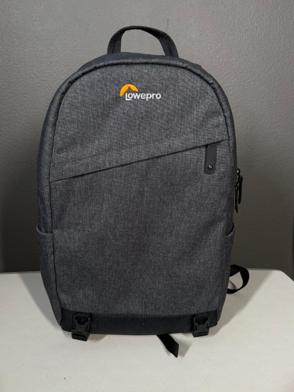 Lowepro M-Trekker BP 150 Backpack Unisex Gray Black Weather Resistant for Camera